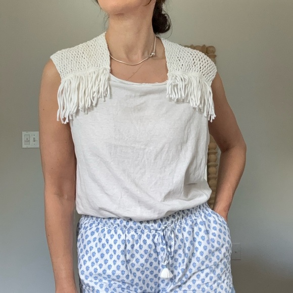 Scotch and Soda White Fringe Crochet Detail Tee - Picture 2 of 10